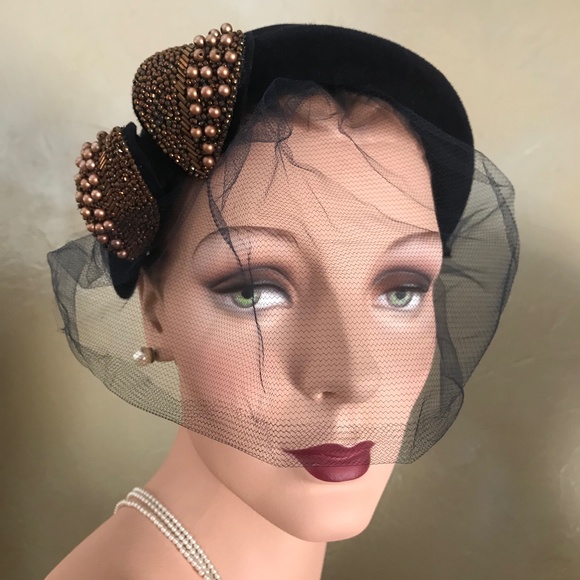 CHIC 1950s\' NAVY VELOUR FELT TOQUE - COPPER COLORED PEARL & BOW TRIM + NAVY VEIL main image 7
